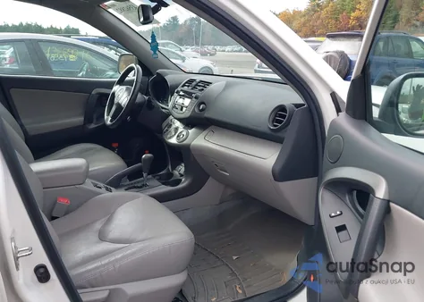 2011 Toyota Rav4 Limited z USA, uszkodzony, nr VIN 2T3DF4DV6BW091349